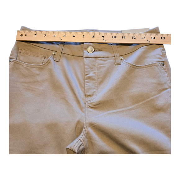 Chicos So Slimming Girlfriend Slim Leg Ankle Jeans Size 4R Light Brown Causal - Picture 12 of 14